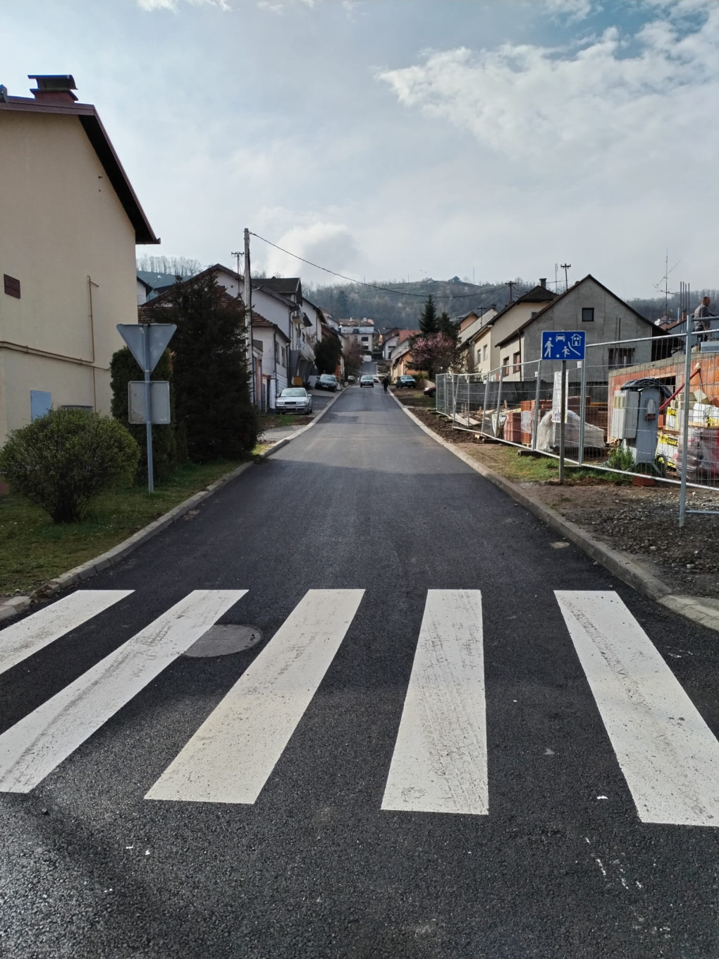 Završeni radovi na rekonstrukciji prometne površine u Radničkoj ulici